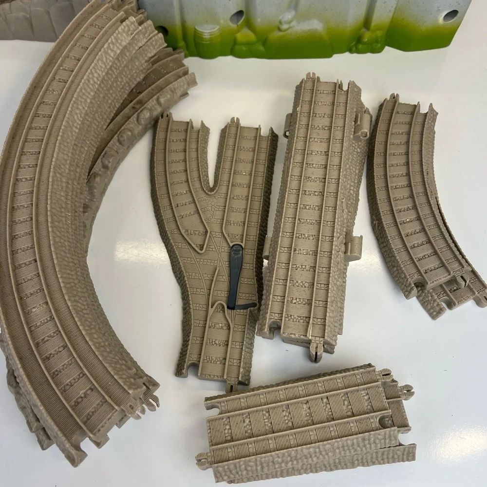 Castle Quest Abandoned Mine Replacement Thomas & Friends TrackMaster Train Track